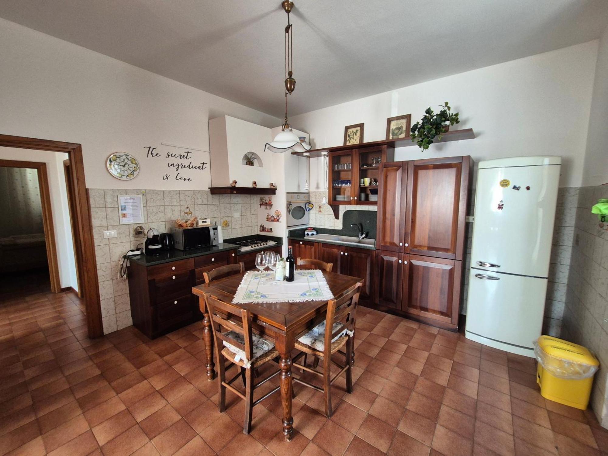 A Casa Di Gina Appartement Rosignano Solvay Buitenkant foto
